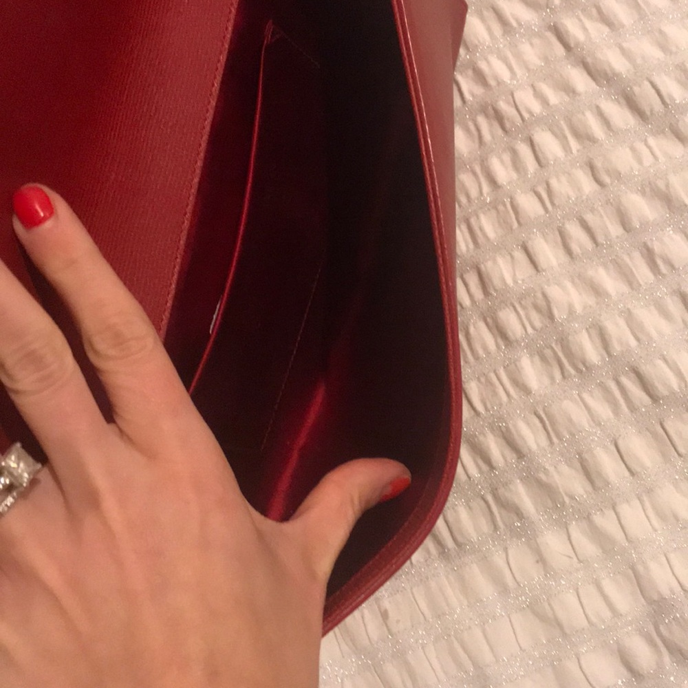 Clutch - Picture 3 of 7